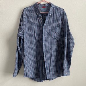 Nautica vintage men’s button down shirt. Size XL.